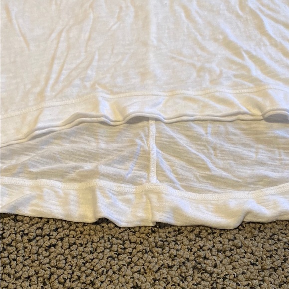 Crown Jewel Women's White V-Neck Top Size Small in EUC - Picture 4 of 6